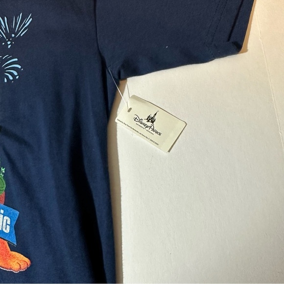 Walt Disney World 40th Anniversary T Shirt 2011 - Picture 3 of 5
